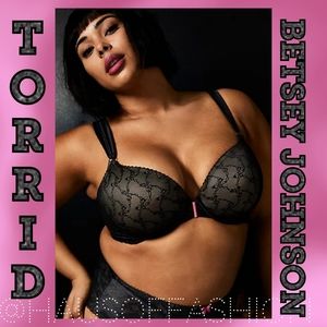 Betsey Johnson 42DD Torrid Black Lace-Up Bow Lighly Lined Bra!